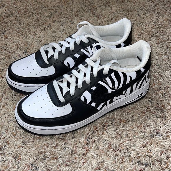 Nike Shoes - Air Force 1 low Zebra print